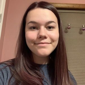 Meet your Posher, Whitney